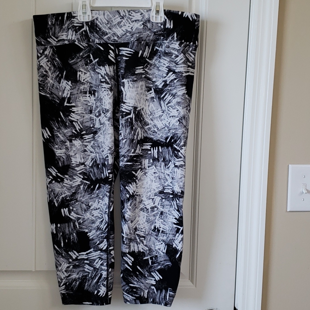 Marc New York Performance Capri Size L